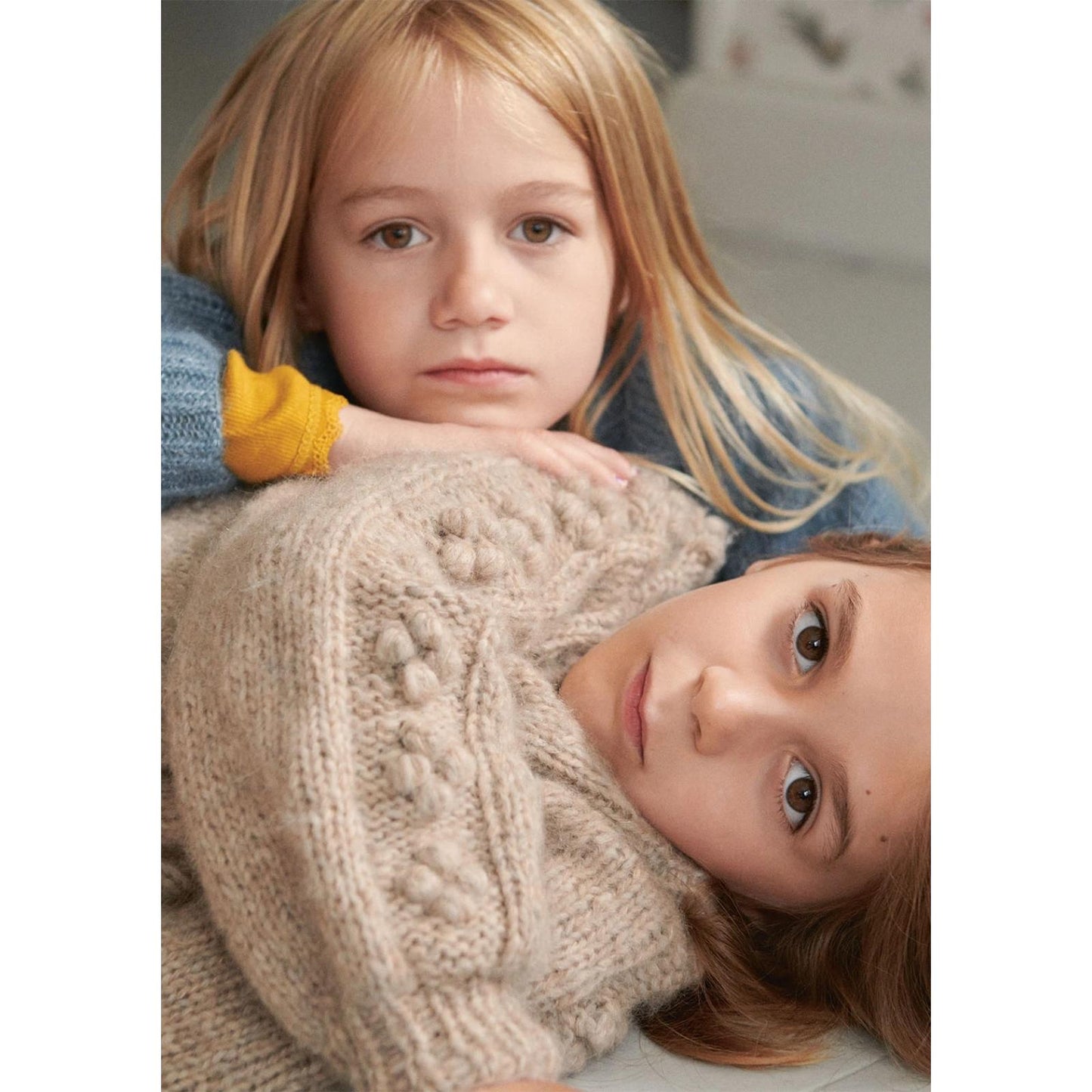 Anleitung (de, en) von © Sandnes - Fleur Pullover 2110 Weicher Strick für Kinder / Nr. 1