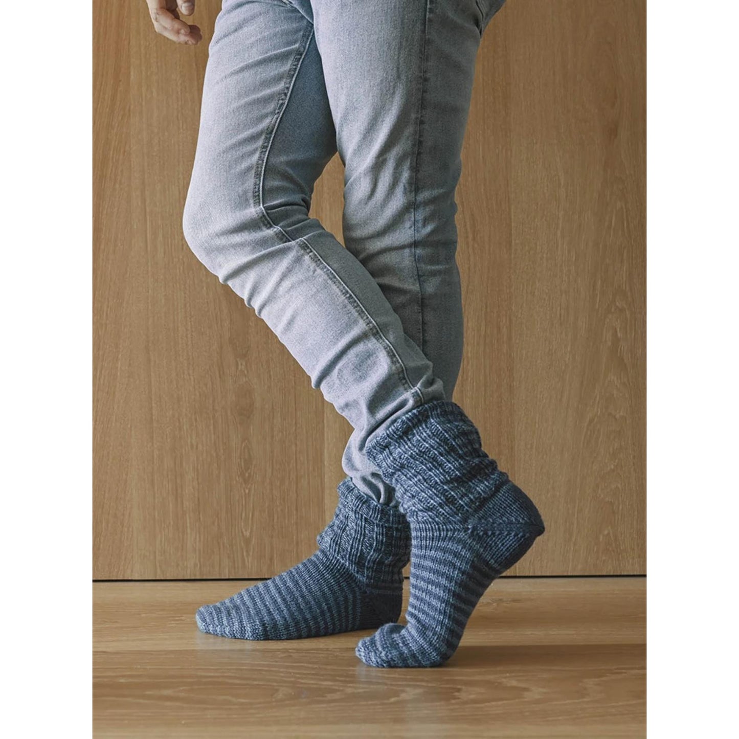 'Anleitung (de, en) von © Sandnes - Streifen-Socken Nr. 6