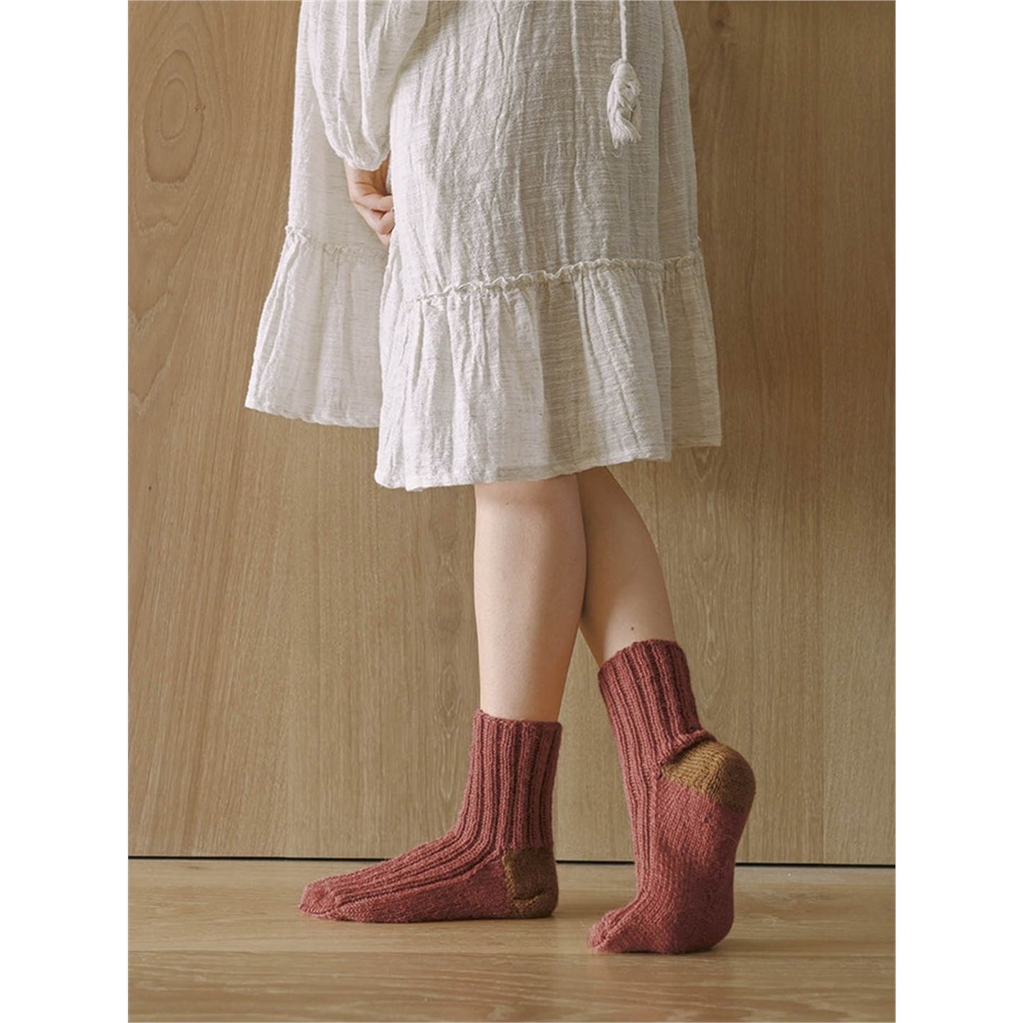 Anleitung (de, en) von © Sandnes - Socken Theme 64 / Nr. 7