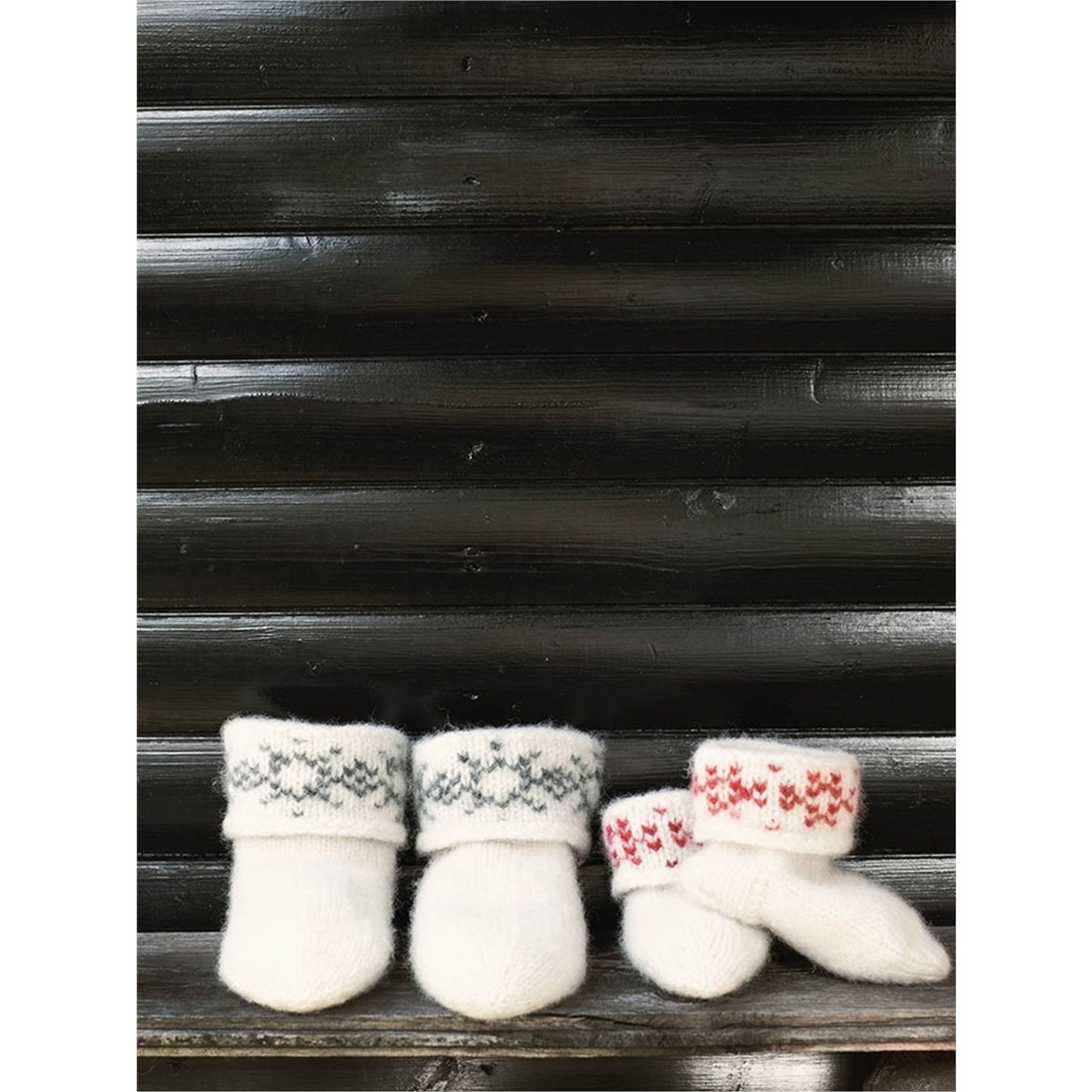 Anleitung (de, en) von © Sandnes - Gefilzte Schneekristall-Socken Tema 57 Jul / Nr. 21