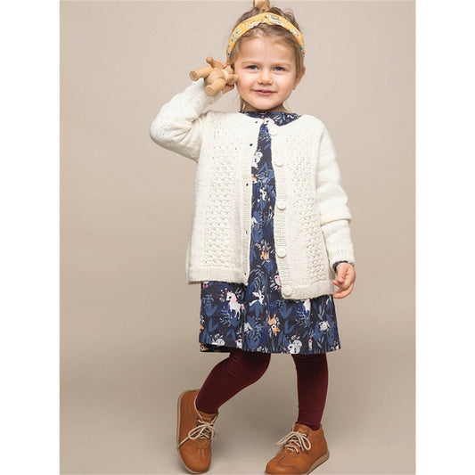 Anleitung (de, en) von © Sandnes - Weide-Kätzchen-Jacke 1903 Weicher Strick für Kinder / Nr. 7