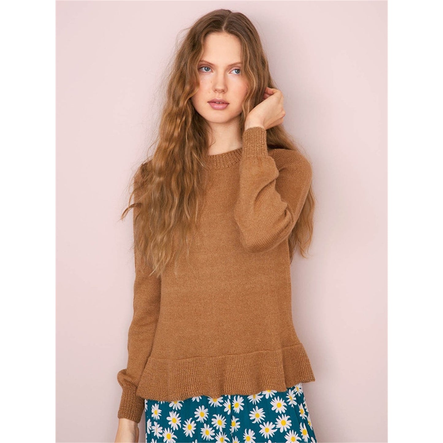 Anleitung (de, en) von © Sandnes - Peplum-Pullover 2004 Mohair & Seide / Nr. 1