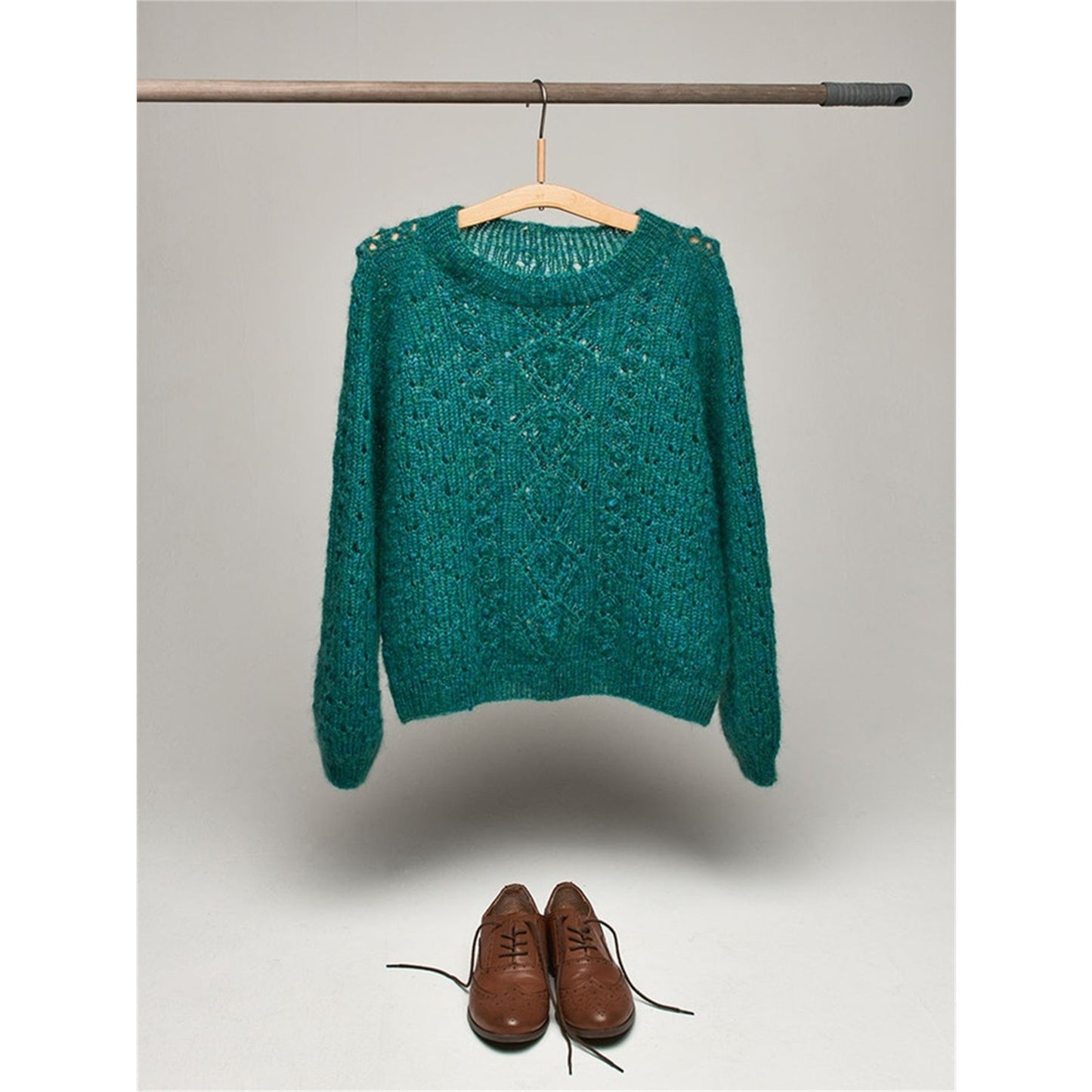 Anleitung (de, en) von © Sandnes - Juwelen-Pullover 1902 Mix Damen / Nr. 7
