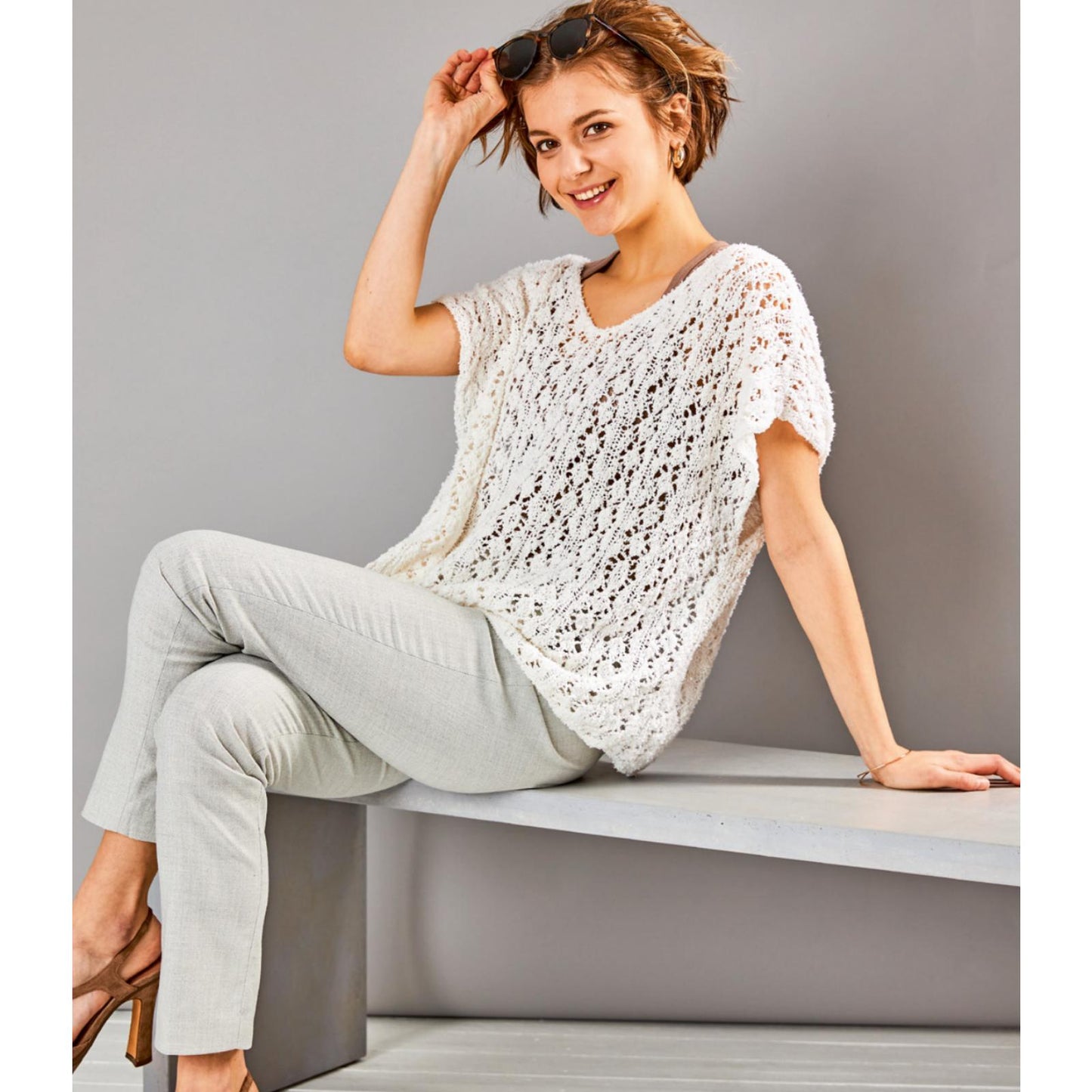 Anleitung (de) von © Woolly Hugs  - Pulli White Summer - Maschenwelt 04/21