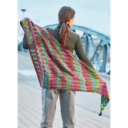 Anleitung (de) von © Woolly Hugs  - Tuch asymmetrisch - Maschenwelt 05/23