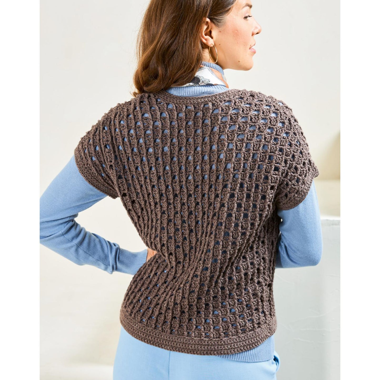 Anleitung (de) von © Woolly Hugs  - Häkelpullunder Basic - Maschenwelt 05/24