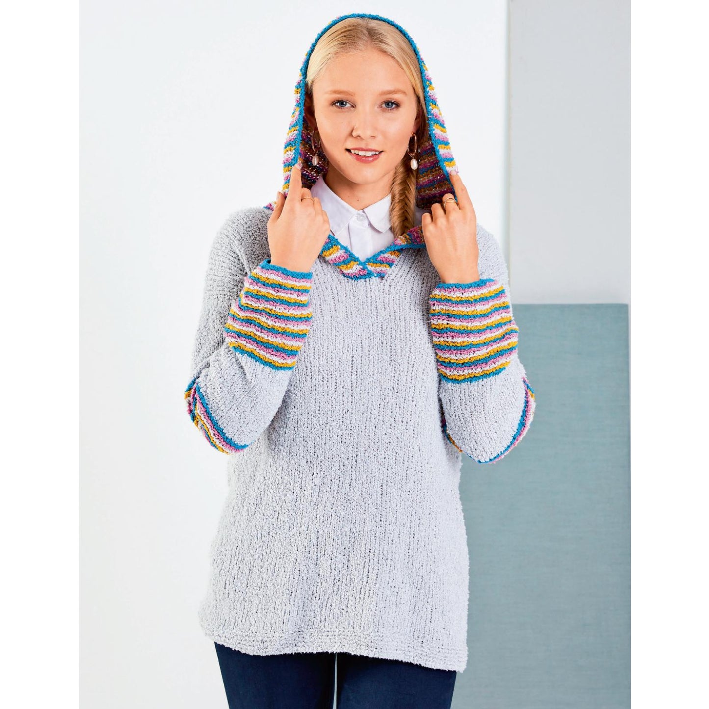 Anleitung (de) von © Woolly Hugs  - Strick-Hoodie Varna - Maschenwelt 03/21