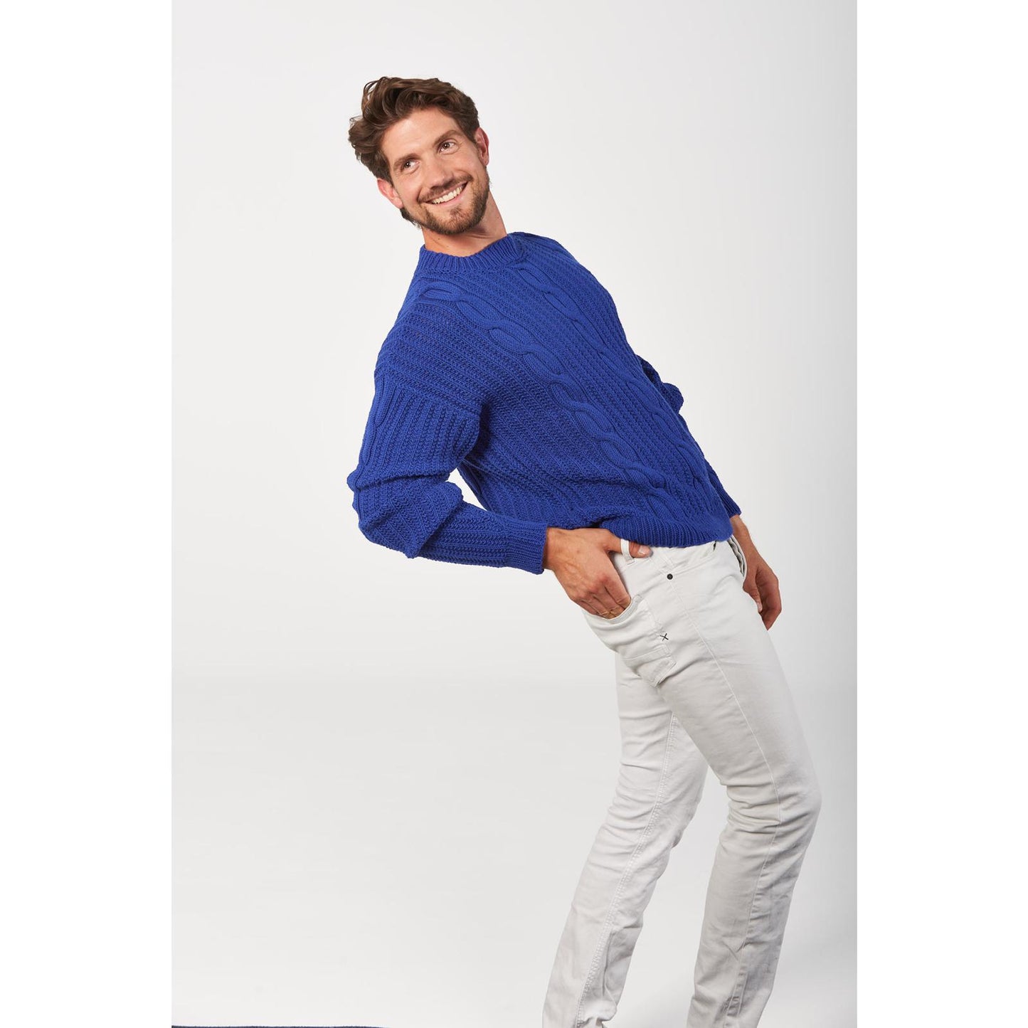Modell 17319 Herrenpullover, Gr. 48-60 – Originalanleitung von © Austermann by Schoeller