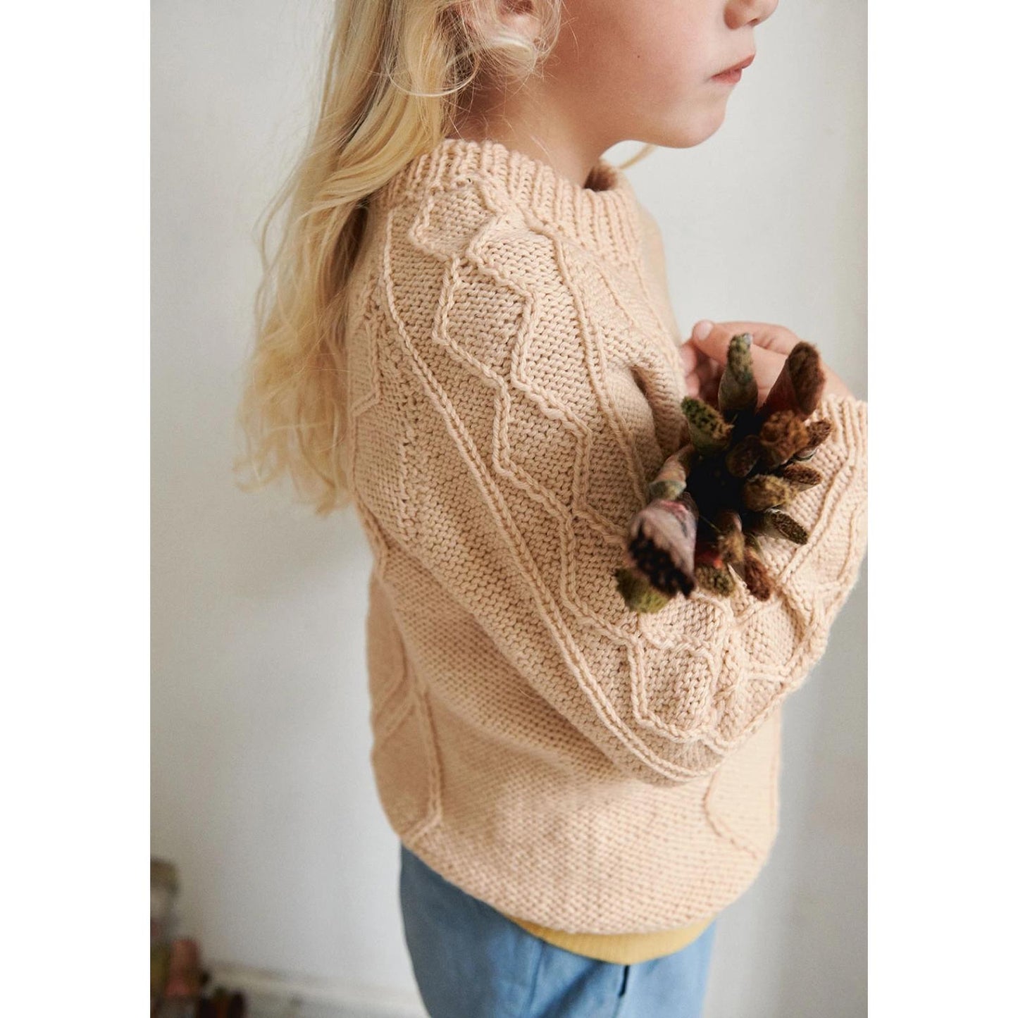 Anleitung (de, en) von © Sandnes - Aran Pullover 2107 Smart für Kinder / Nr. 2