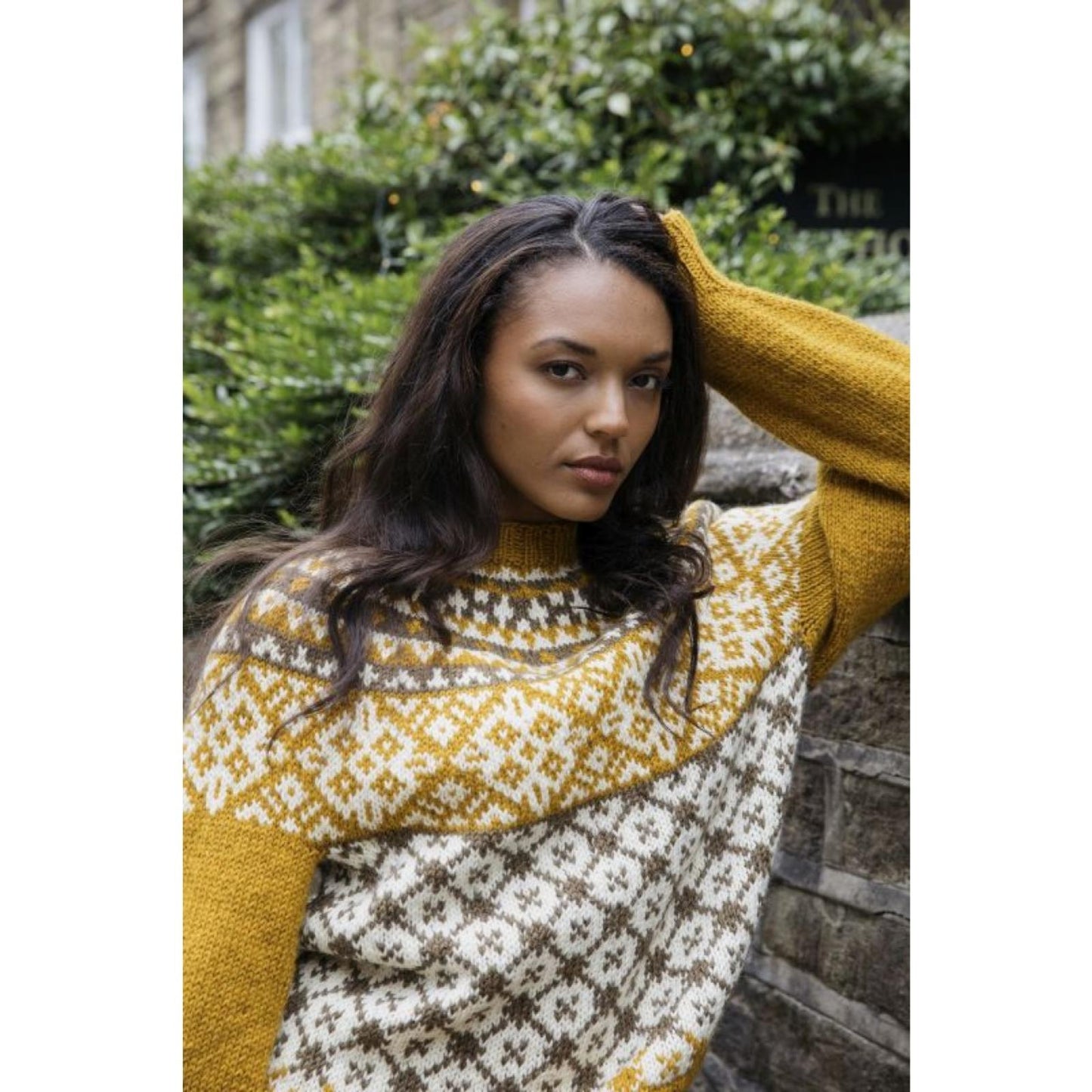 Novita Einzelanleitung Hillshadow yoke sweater - Rundpassenpullover (DE)