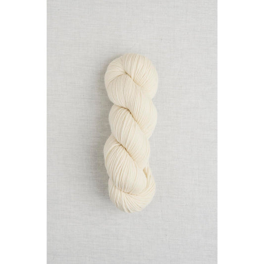 Bramble & Fleece Origin Corriedale Aran col. 9 undyed 100 g