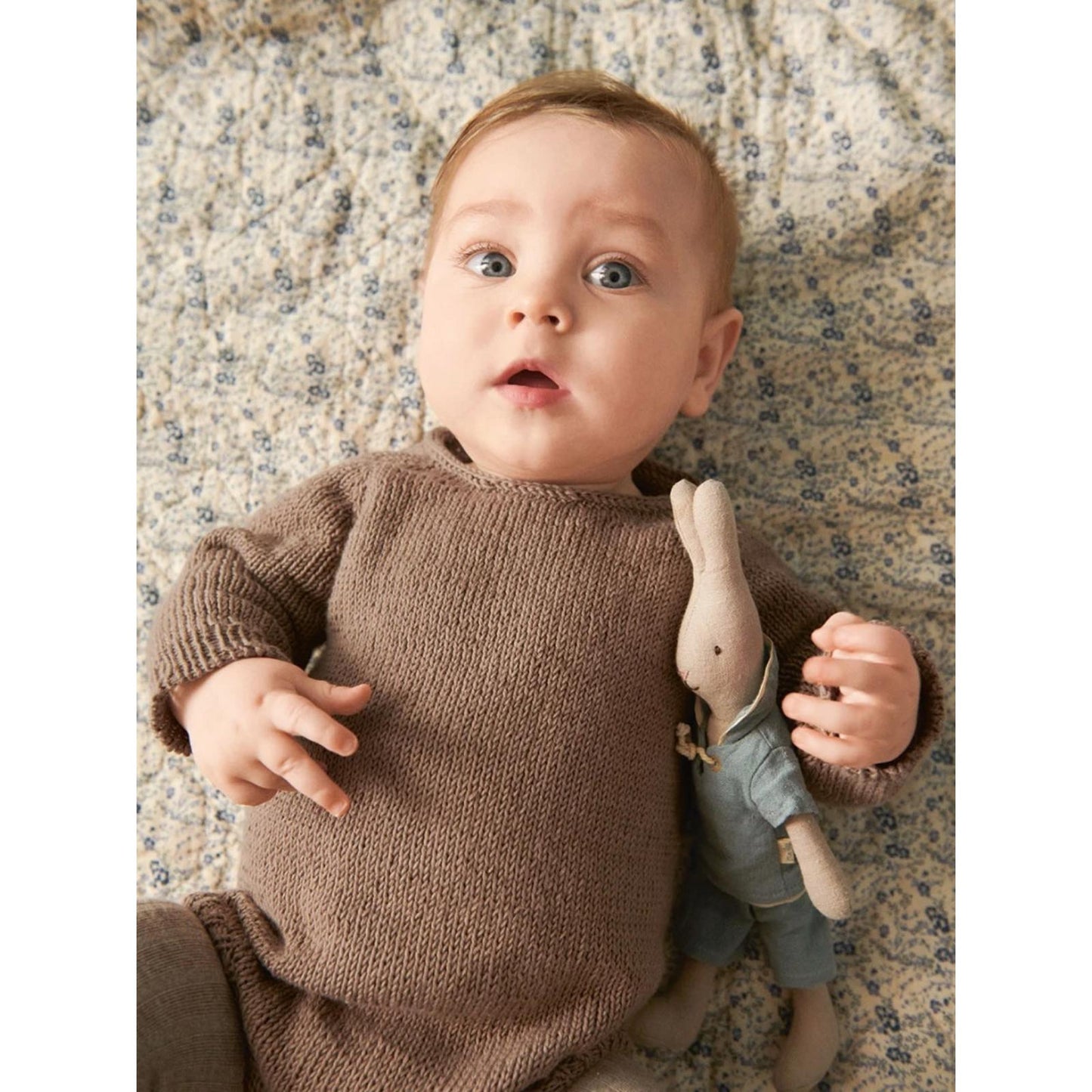 Anleitung (de, en) von © Sandnes - Julius Body, Frühling/Sommer Baby 2304-09