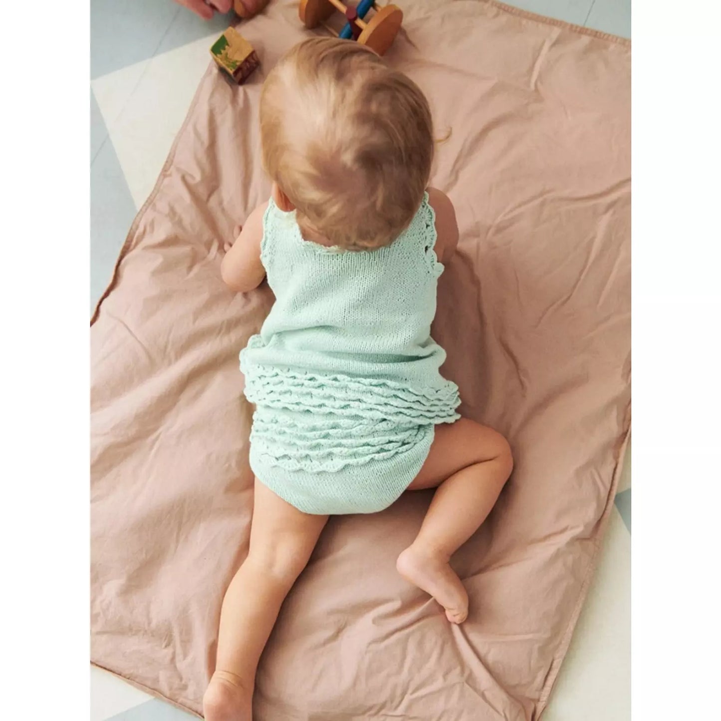 Sandnes Anleitungsheft 2603 Nr. 7 Rosette Top & Pants & Windelhose Baby