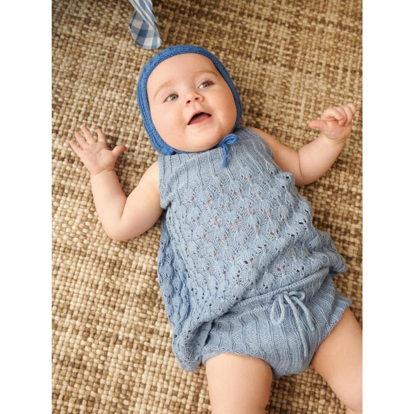 Sandnes Anleitungsheft 2407 Sommer Baby Nr. 5 -Lilja Singlet, Linus Diaper Pants & Bonnet