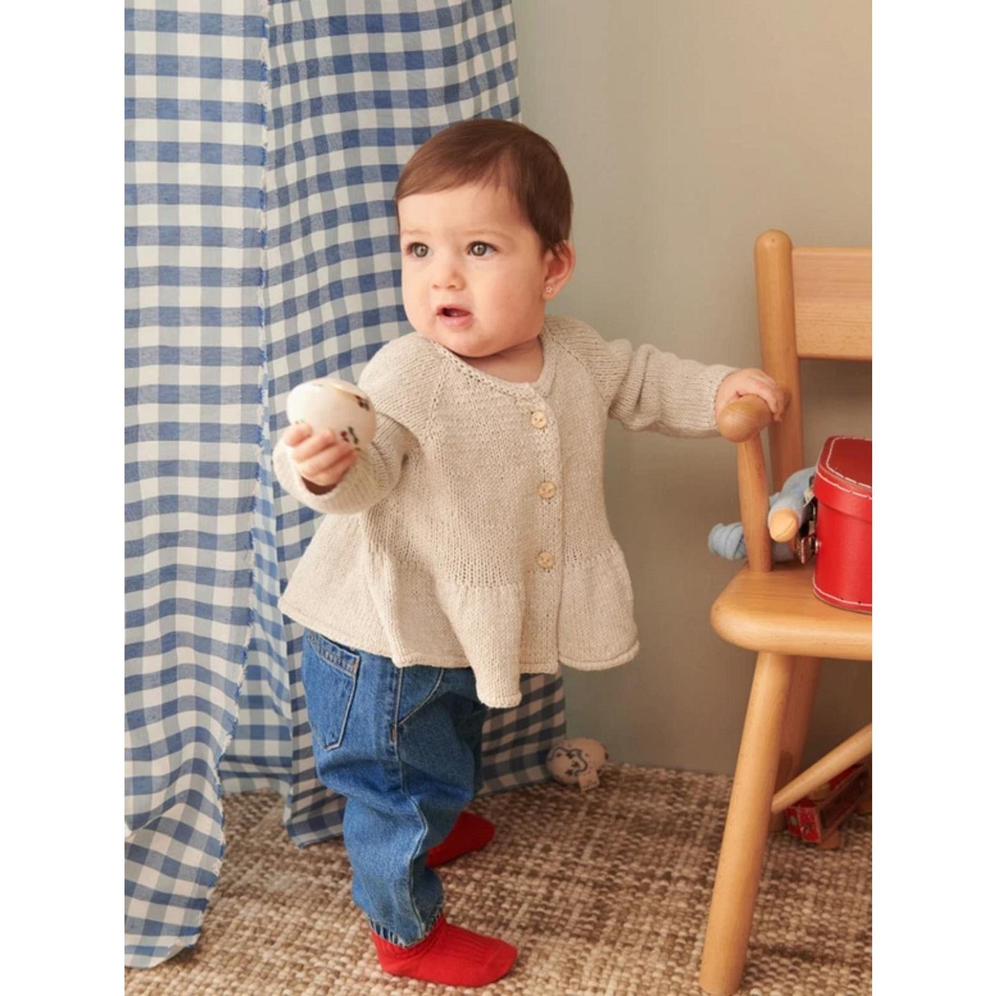 Sandnes Anleitungsheft 2407 Sommer Baby Nr. 7 -Dina Peplum Cardigan Baby