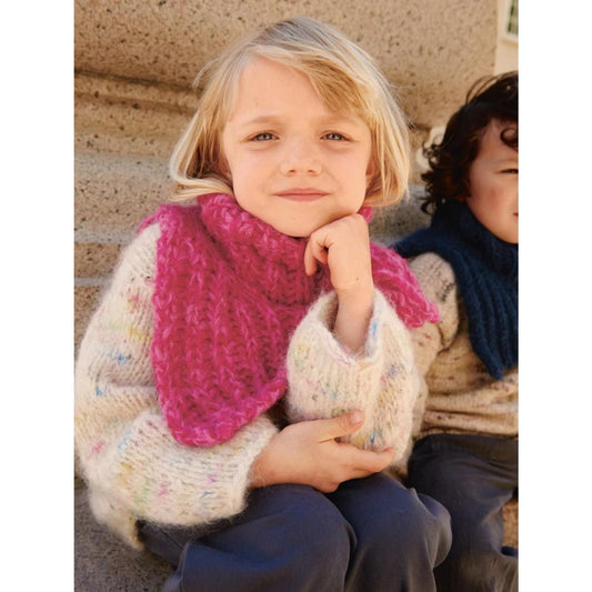 Sandnes Anleitungsheft 2408 Mykt Til Barn Nr. 10 Hannah Neck Junior