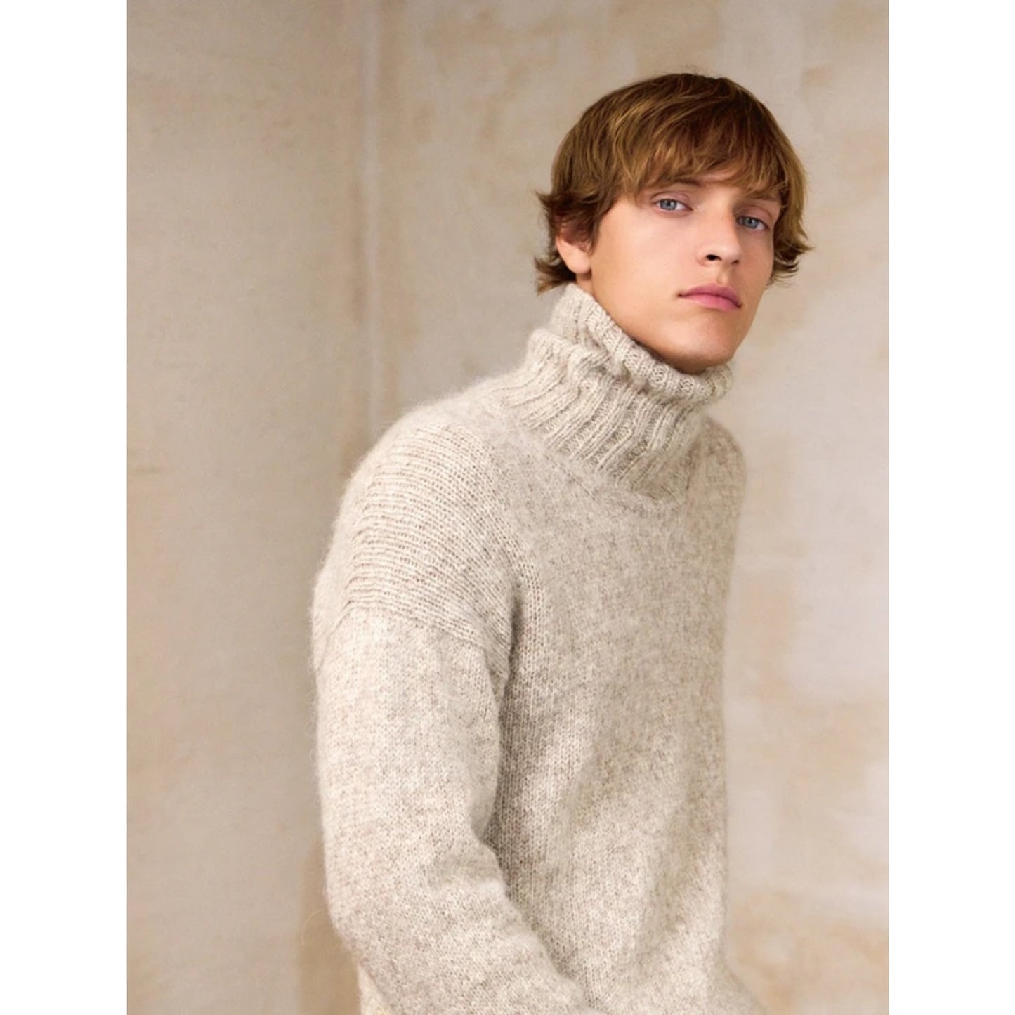 Sandnes Anleitungsheft 2412 MR. Nr. 2 Dave Sweater Man