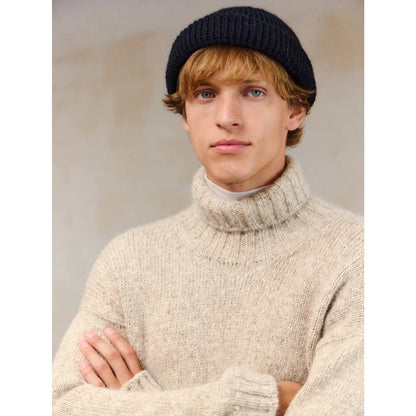 Sandnes Anleitungsheft 2412 MR. Nr. 2 Dave Sweater Man