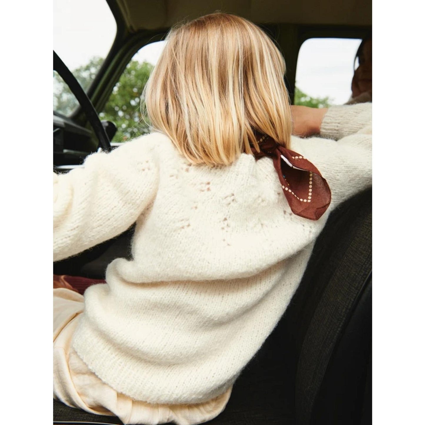 Sandnes Anleitungsheft 2506 Sommerbaby Nr. 7 Sweet Pea Sweater Junior