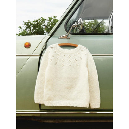 Sandnes Anleitungsheft 2506 Sommerbaby Nr. 7 Sweet Pea Sweater Junior