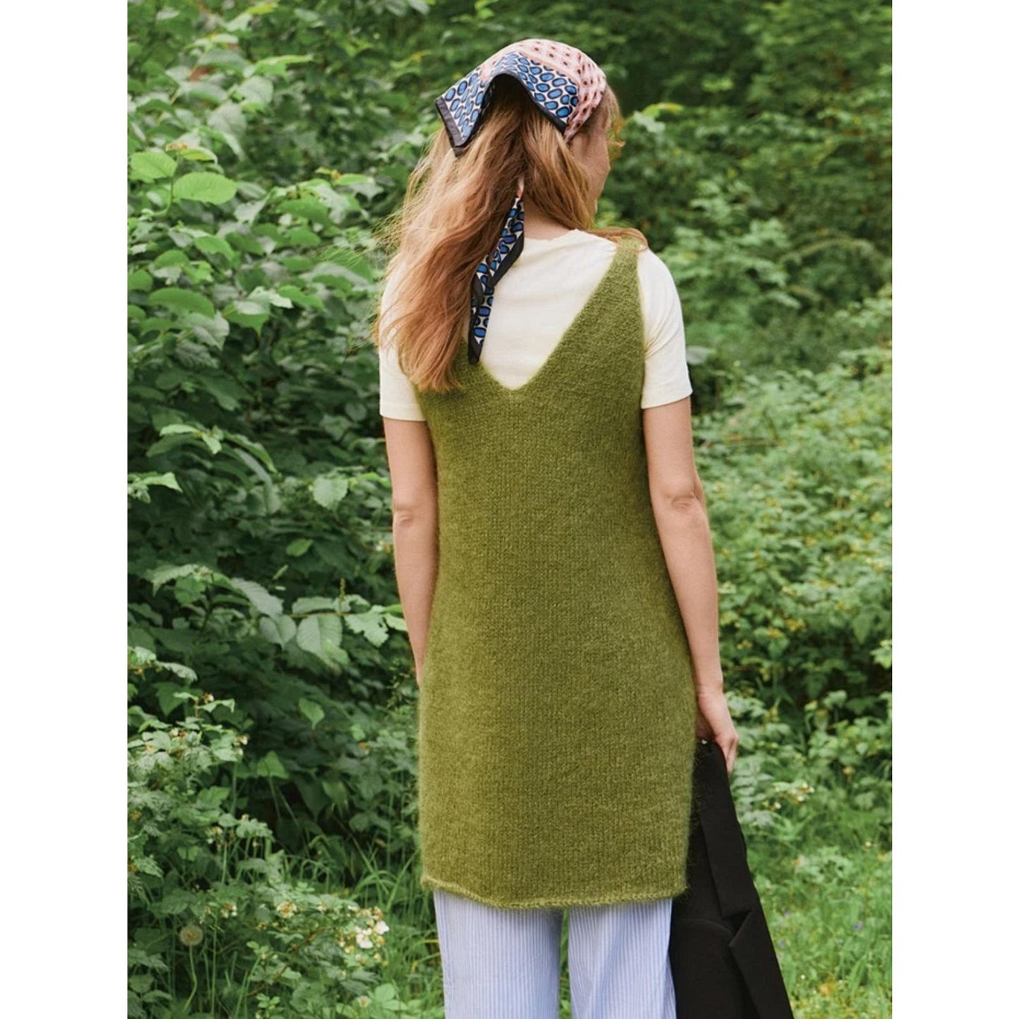 Sandnes Anleitungsheft 2507 Nr. 9 Meadow Dress