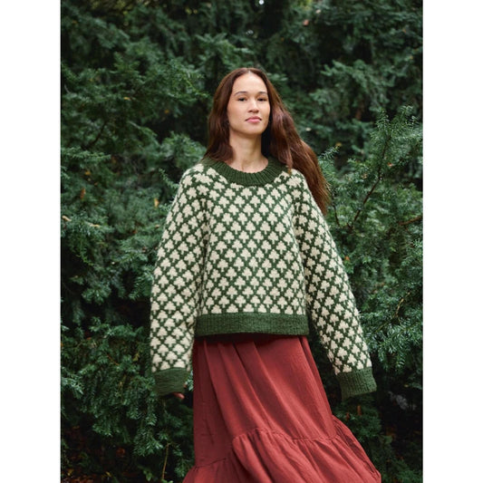 Sandnes Anleitungsheft 2511 Christmas Tree Sweater Nr. 2 Sweater