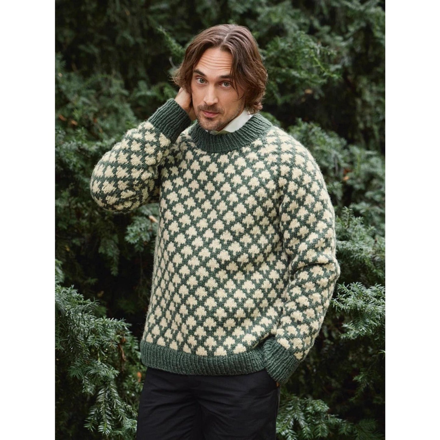 Sandnes Anleitungsheft 2511 Christmas Tree Sweater Nr. 3 Sweater Man
