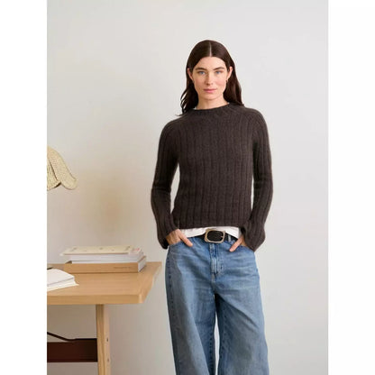 Sandnes Anleitungsheft 2602 Nr. 7 Elva Sweater