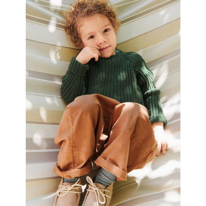 Sandnes Anleitungsheft Strick für Kinder 2605 Nr. 5 Theo Sweater Junior