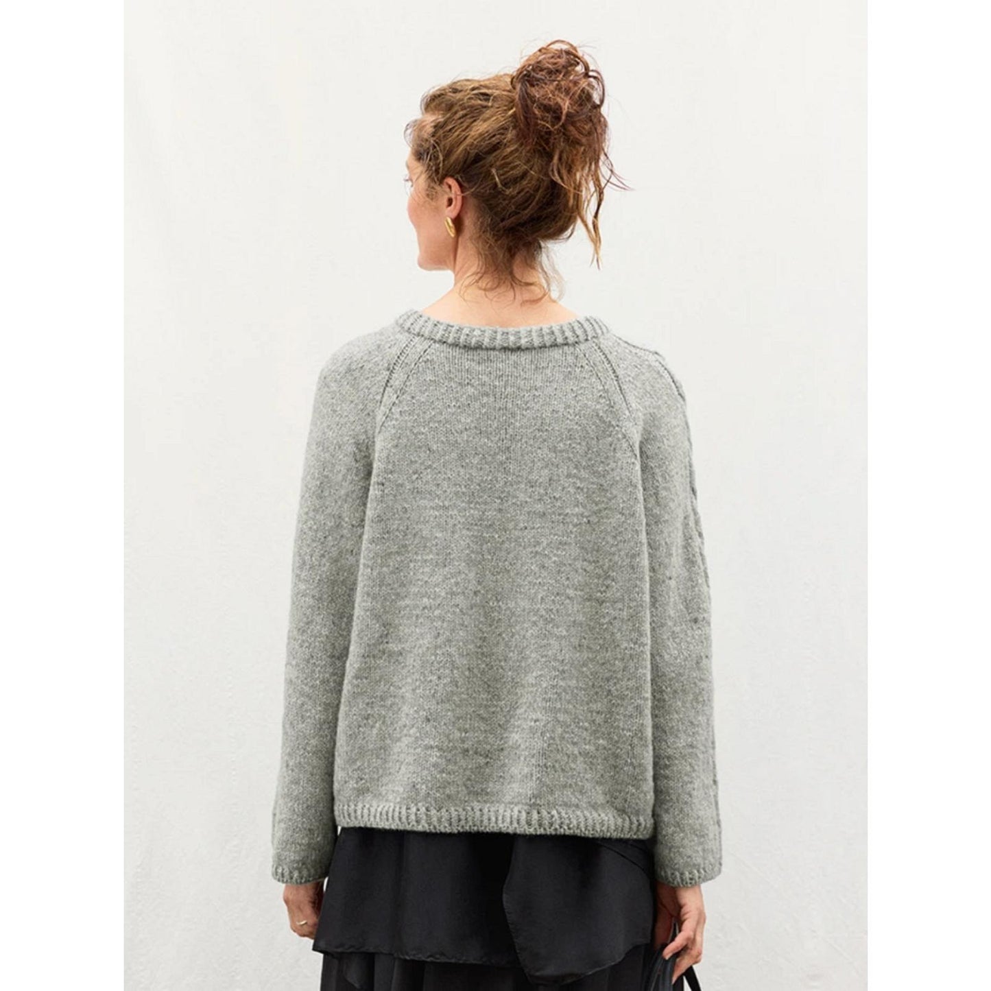 Sandnes Anleitungsheft 2606 Nr. 10 Laura Sweater Sweater
