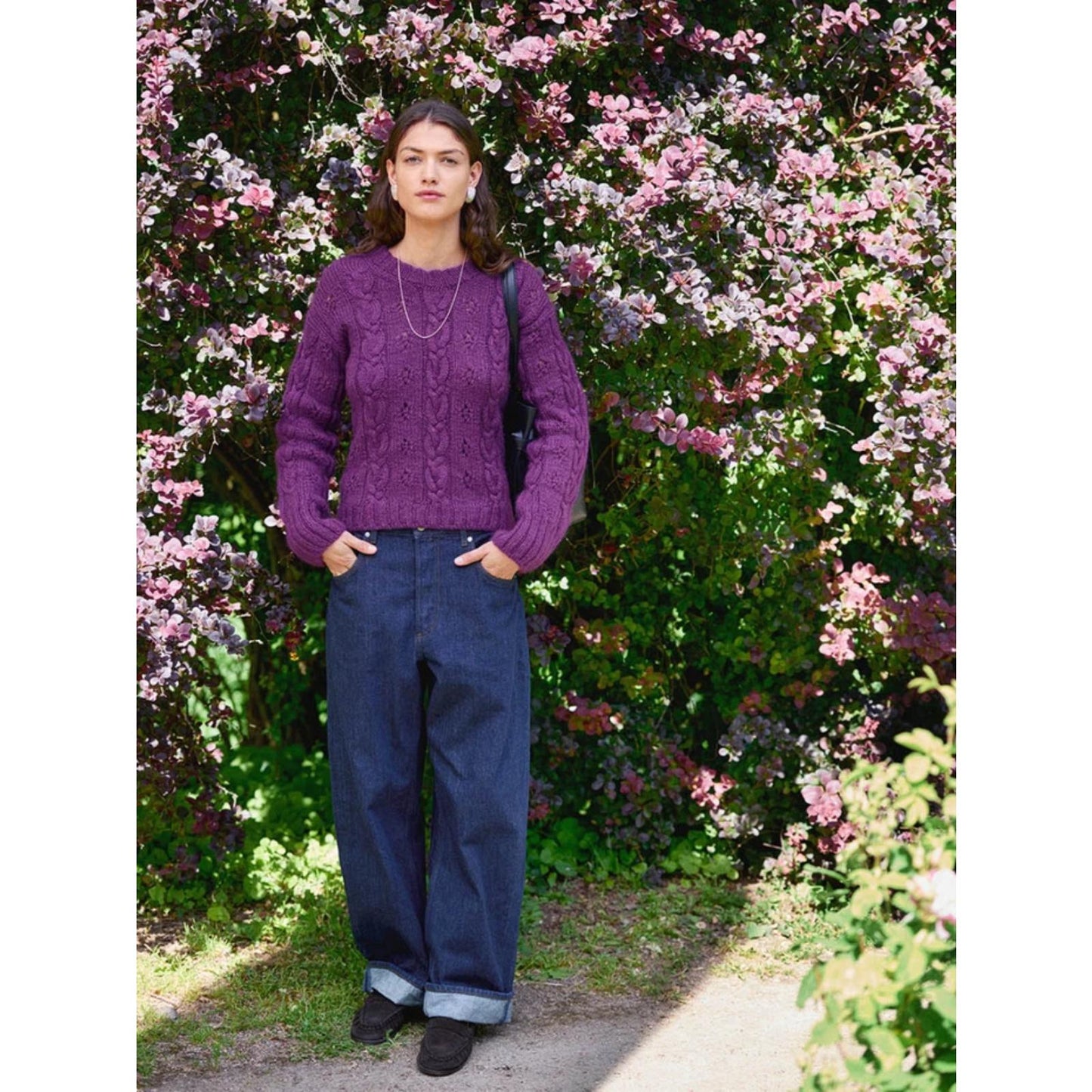 Sandnes Anleitungsheft 2606 Nr. 11 Junia Sweater