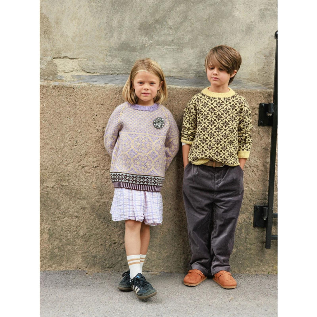 Sandnes Anleitungsheft 2608 Nr. 2 Rose Junior
