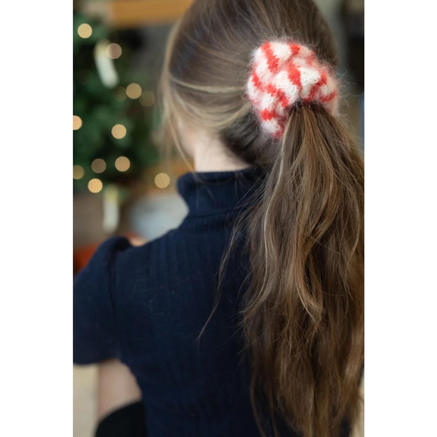 Anleitung (nor, en) von © Sandnes - Knit a Scrunchie, Stricke ein Haargummi
