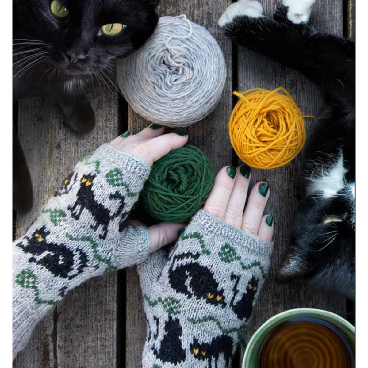 Kuschelige Socken und warme Fäustlinge, 25 Projekte (DE)