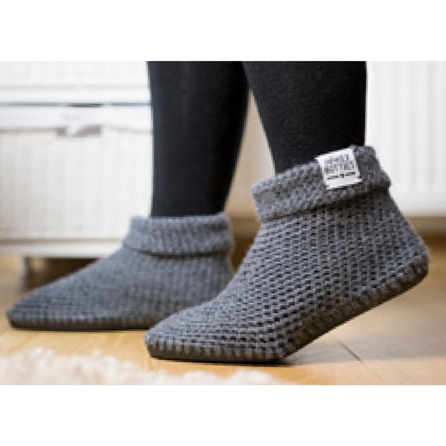 Anleitung (de, en) © Schachenmayr, Modell Häkelbotties, 5 verschiedene Modelle