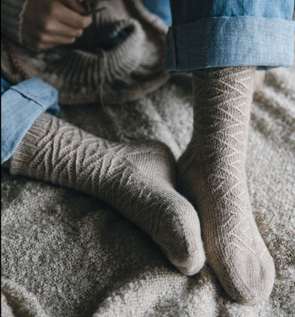 52 Weeks of Knitting Socks Vol. 1, 54871