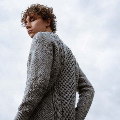 Novita RISTEYS Herren-Zopfmusterpullover – Originalanleitung von © Novita