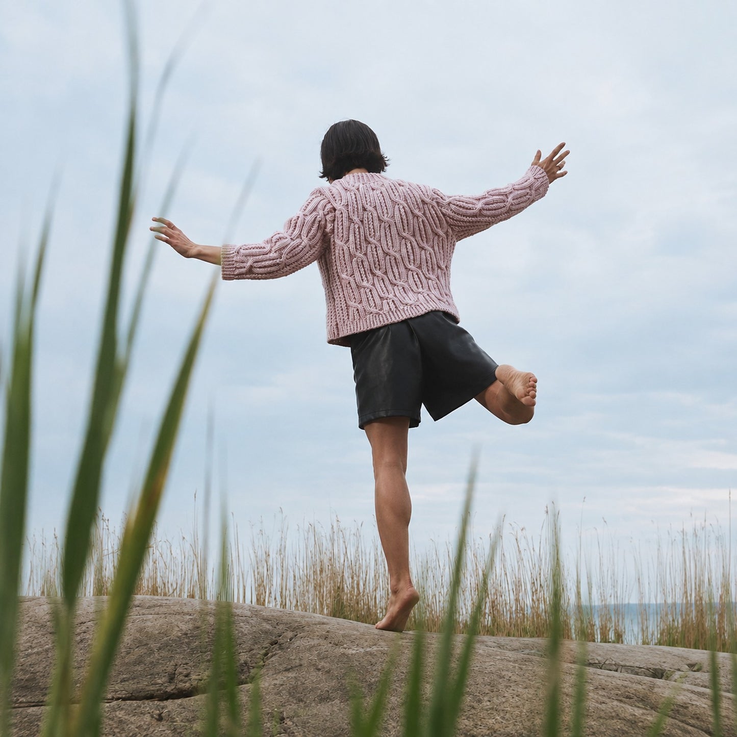 Novita YHDESSÄ Strickjacke – Originalanleitung von © Novita