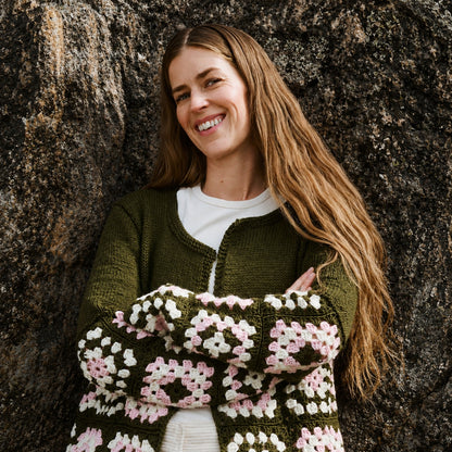 Novita YHTEINEN MATKA Gehäkelte und gestrickte Jacke – Originalanleitung von © Novita