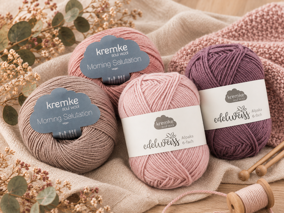 Kremke Soul Wool Garne auf Leinen mit natürlichen Materialien