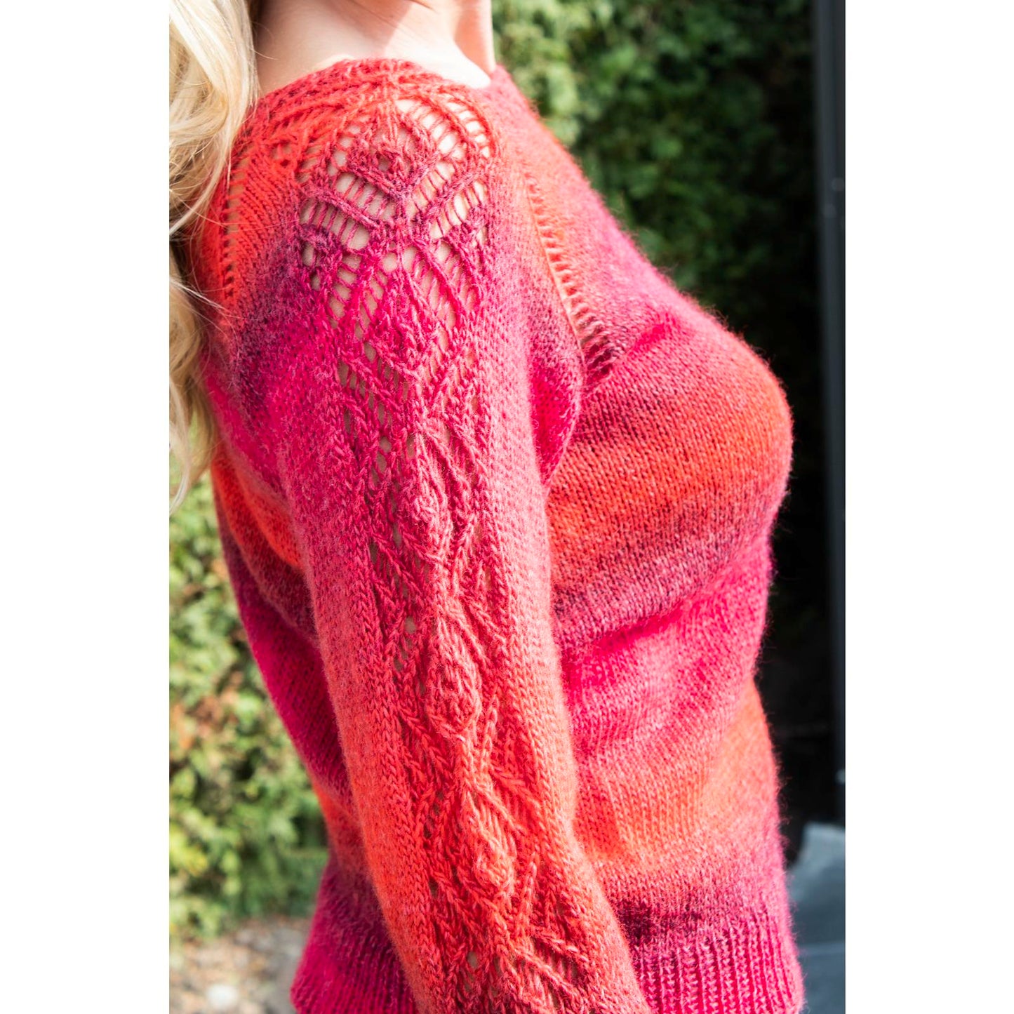 Anleitung (de) von © Pro Lana Diamant Pullover Ajourärmel - 272100-A54