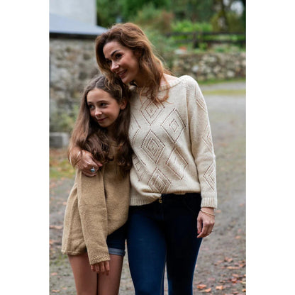 Anleitung (en) von © Eriu Diamond Love Sweater