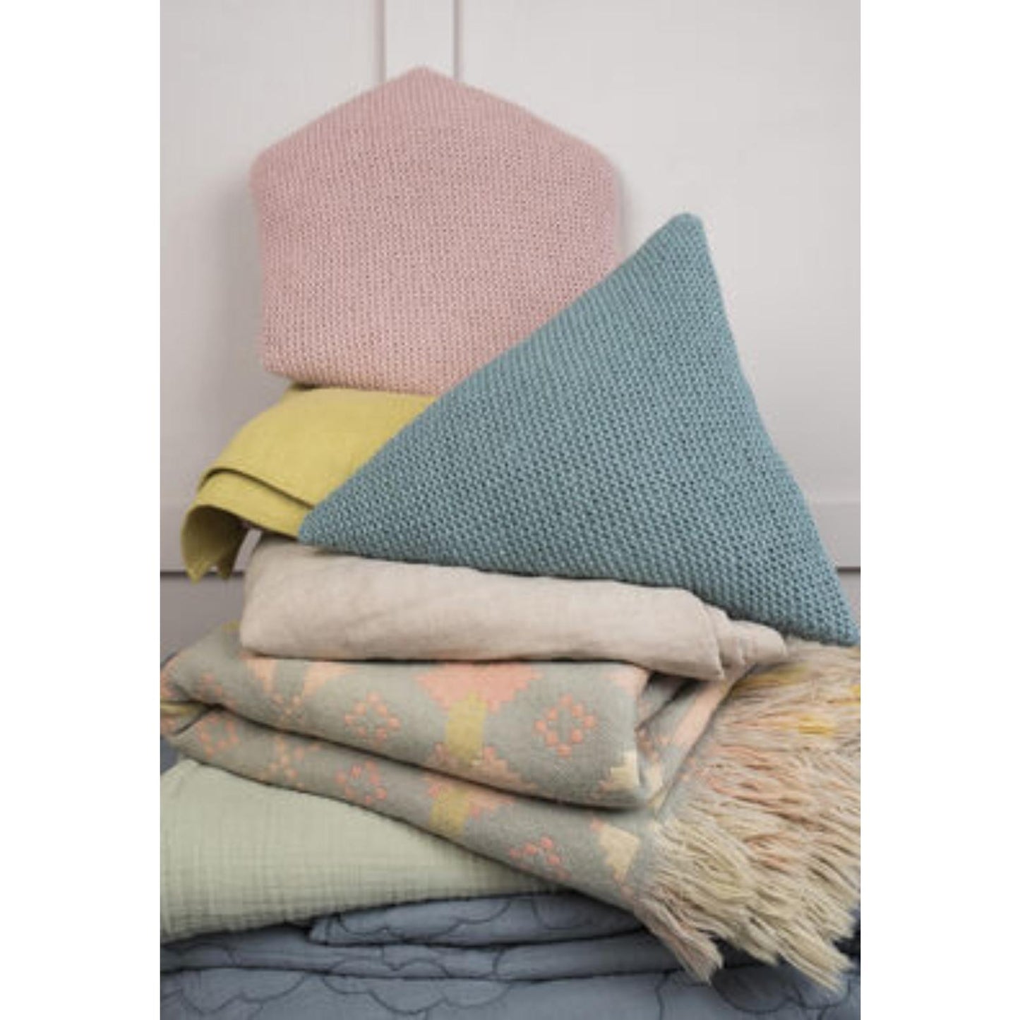 Rowan Magazine Bloom Book Three Nursery (EN/DE)