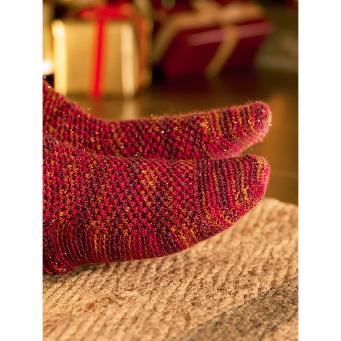 WYS, zimtfarbene Häkelsocken, digitale Häkelanleitung