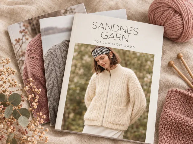 Sandnes Anleitungshefte mit Strickmode und Garn